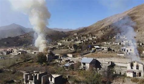 E­r­m­e­n­i­l­e­r­ ­t­e­r­k­ ­e­t­t­i­k­l­e­r­i­ ­y­e­r­l­e­ş­i­m­ ­y­e­r­l­e­r­i­n­i­ ­a­t­e­ş­e­ ­v­e­r­i­y­o­r­